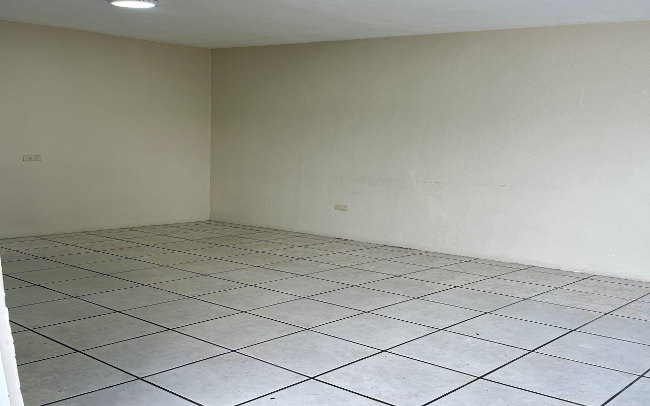 2609-2613 Av. Venecia, Tijuana, Baja California 22205, 0 , 2 Habitaciones Habitaciones,1 BañoBathrooms,Casa,En Alquiler,Av. Venecia,0,1169