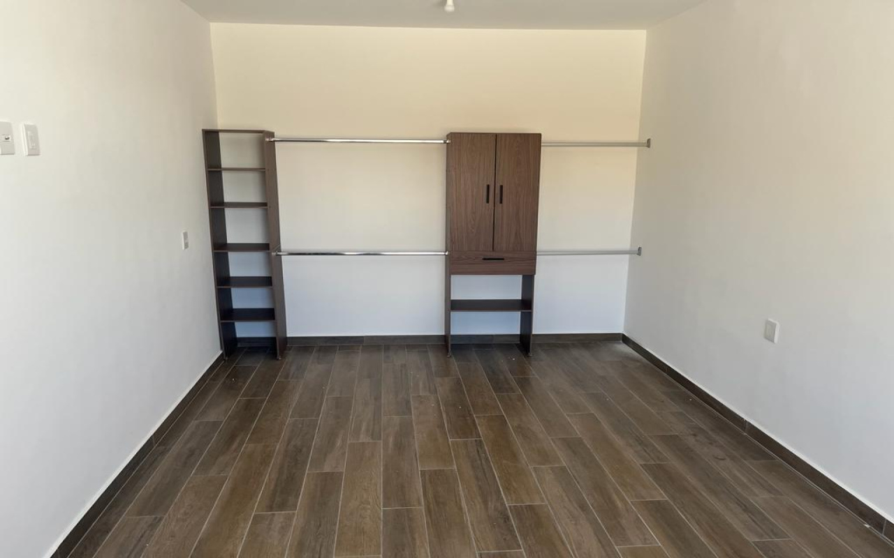 Blvd. San Marino KM 23.5, Tijuana, Baja California 22567, 0 , 3 Habitaciones Habitaciones,2 BathroomsBathrooms,Casa,En Alquiler,Blvd. San Marino KM 23.5,0,1200