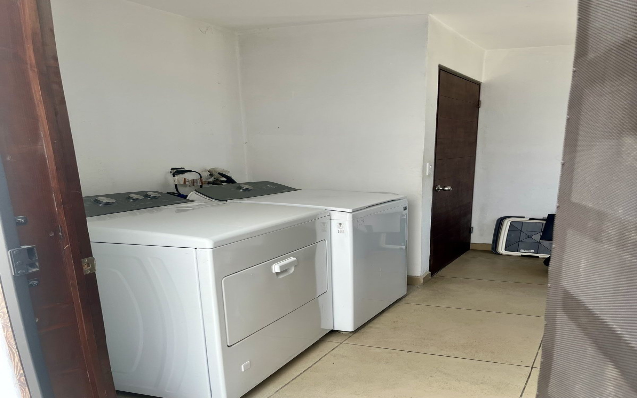 1994 Sauce, Tijuana, Baja California 22200, 0 , 3 Habitaciones Habitaciones,2 BathroomsBathrooms,Casa,En Alquiler,Sauce,0,1232