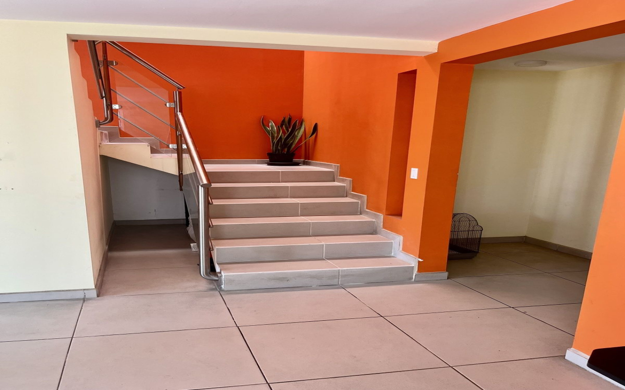 1994 Sauce, Tijuana, Baja California 22200, 0 , 3 Habitaciones Habitaciones,2 BathroomsBathrooms,Casa,En Alquiler,Sauce,0,1232