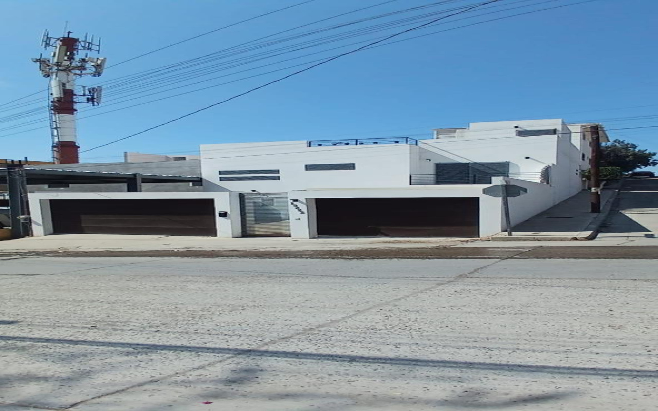 Ave. Cerro Colorado, Tijuana, Baja California 22127, 0 , 3 Habitaciones Habitaciones,3 BathroomsBathrooms,Casa,En Alquiler,Ave. Cerro Colorado,0,1242